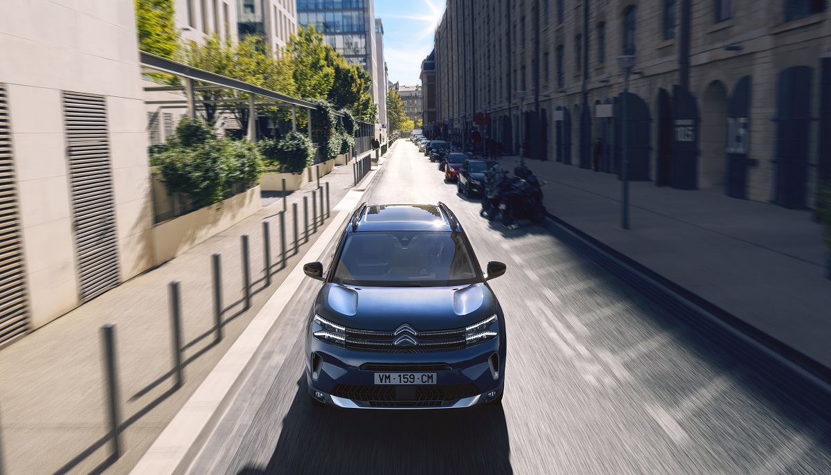 Новый CITROËN C5 AIRCROSS: абсолютный комфорт в еще более солидной форме